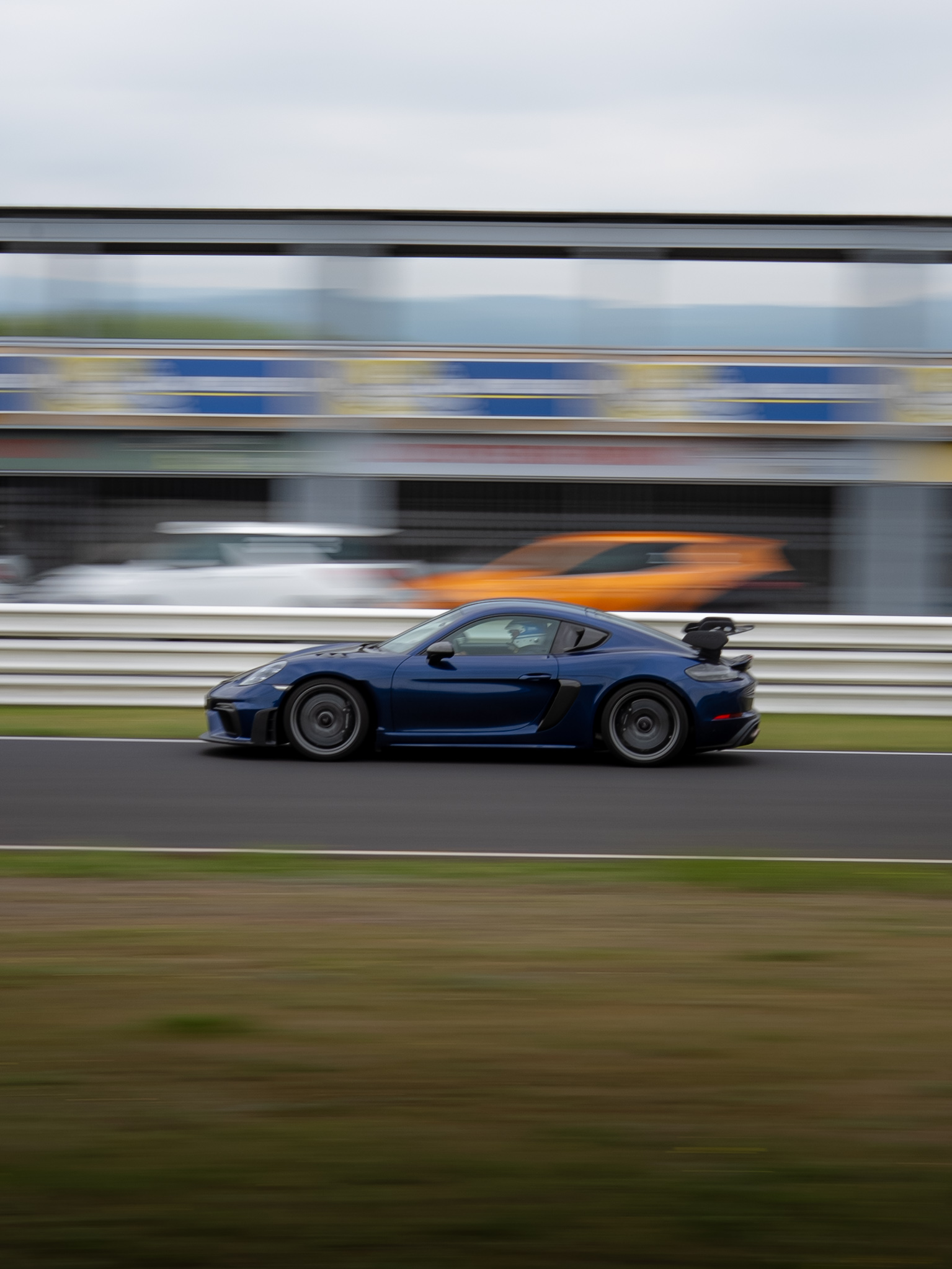 Porsche 718 GT4 RS